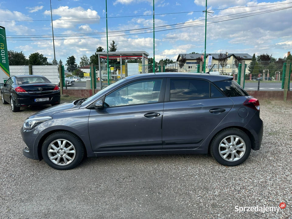 Hyundai i20 Salon PolskaBogata wersjaOdpala Warszawa