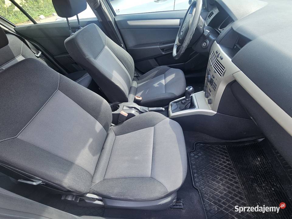 2007 Opel Astra H 14 16V benzyna Uszkodz Silnik 1398cm3