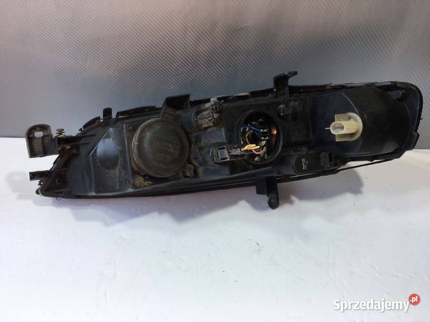 OPEL VECTRA B LIFT PRAWA LAMPA PRZÓD ORYGINAŁ Ostroróg sprzedam