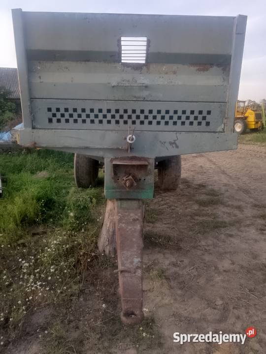 Rozrzutnik obornika nieuszkodzony