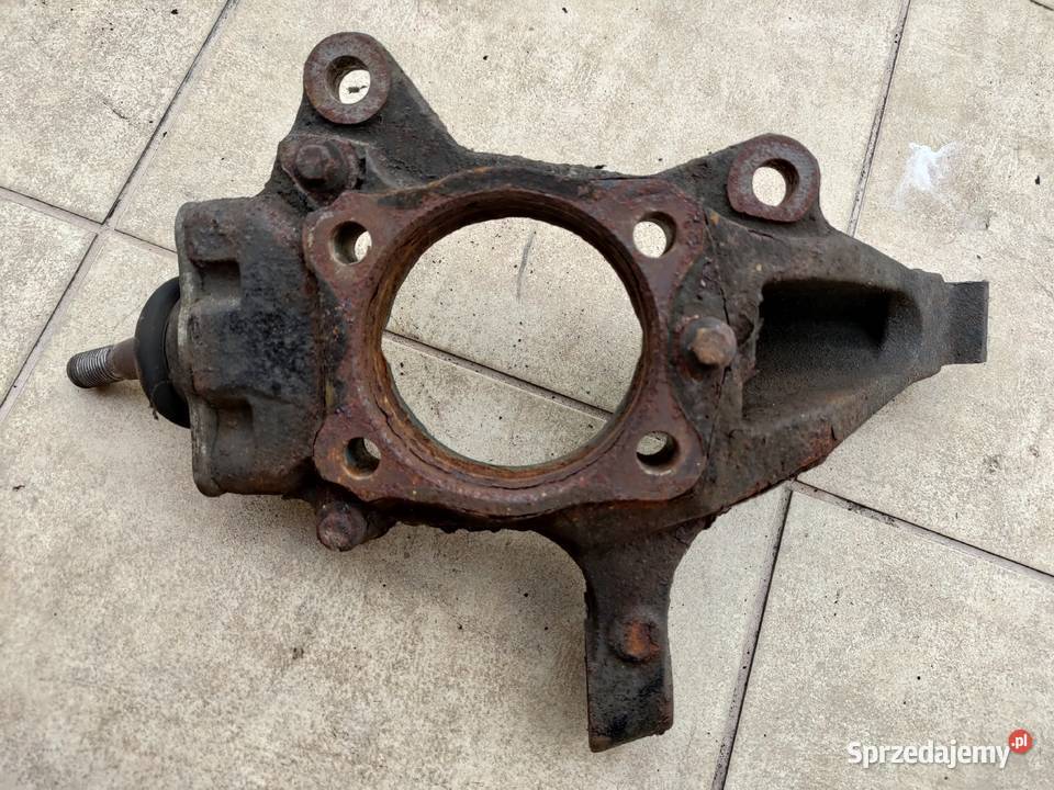 Zwrotnica lewa Volvo XC90 0714 8630770