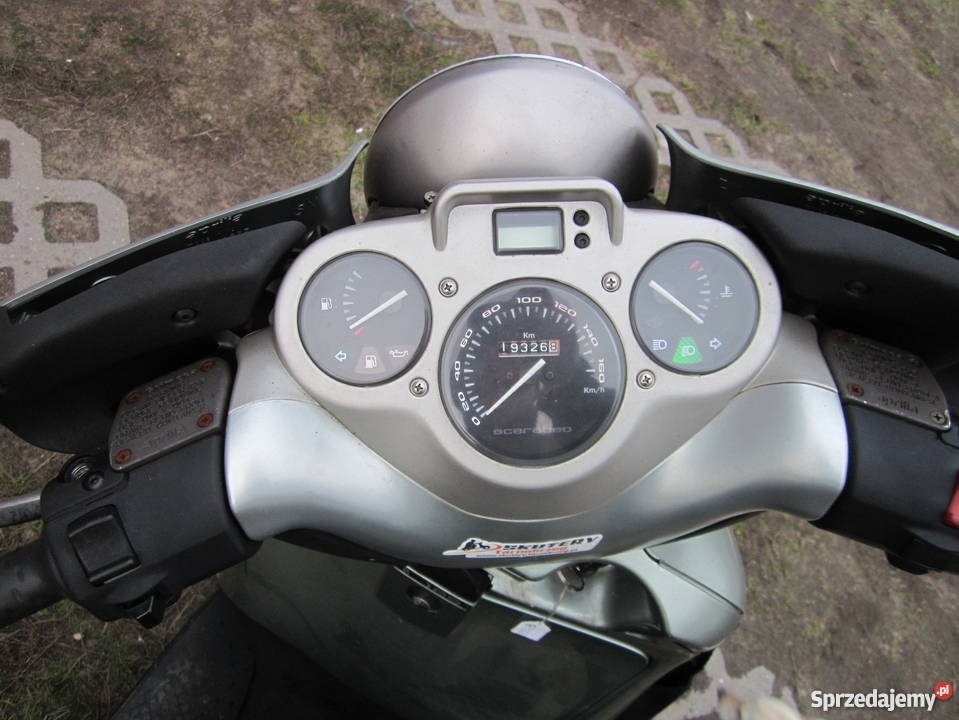 Skuter Aprilia Scarabeo 125 Kłobuck sprzedam