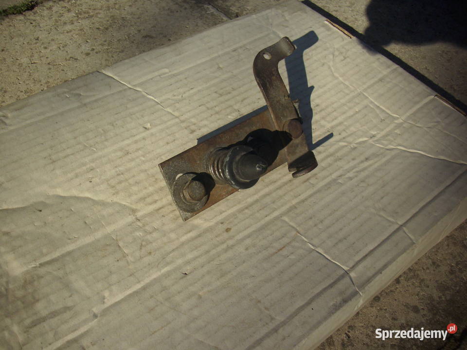 Zamek uchwyt maski silnika górny MERCEDES T1 Kielce sprzedam