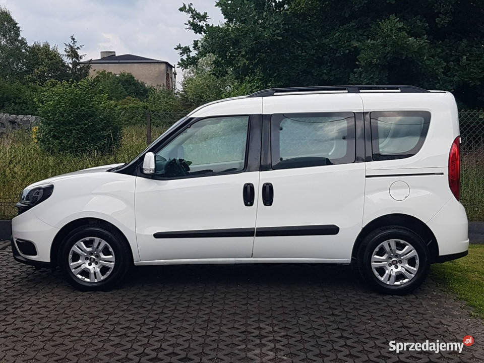 Fiat Doblo 5 OSÓB KLIMA TEMPOMAT 2 xDRZWI BOCZNE Doblo sprzedam