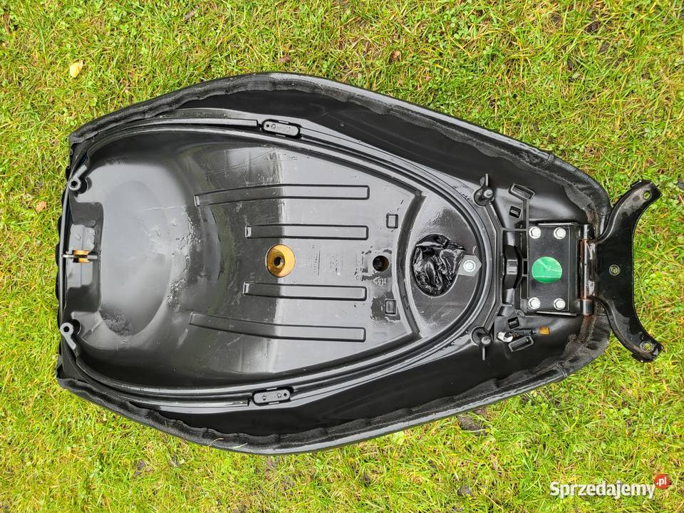 siedzenie kanapa Piaggio MP3 125 500 Siedzenia Motoryzacja Piła