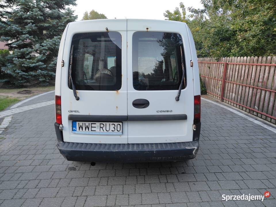 Opel Combo 2004r 17 diesel Isuzu nieuszkodzony Łochów sprzedam