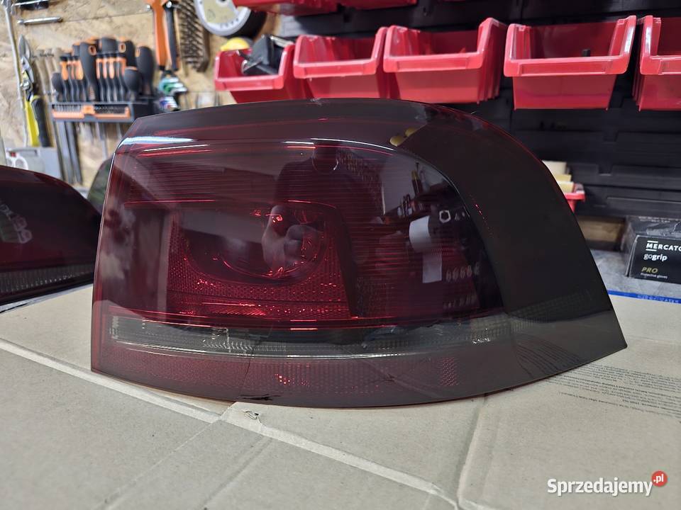 Lampy tylne Volkswagen Passat B7 Variant