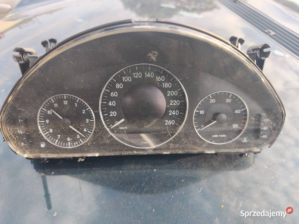 Licznik zegary Mercedes W211 S211 27CDI 22CDI Kamień Pomorski