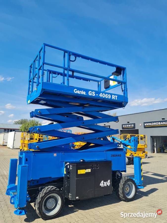 Genie GS4069 RT podnośnik nożycowy spalinowy Dąbrowa Tarnowska sprzedam