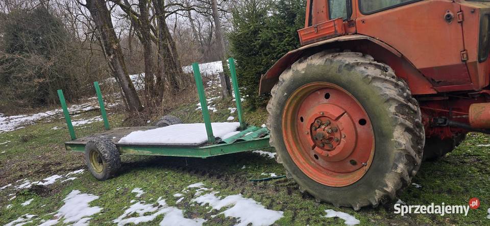 Sprzetam ciagnik MTZ82 Lesko