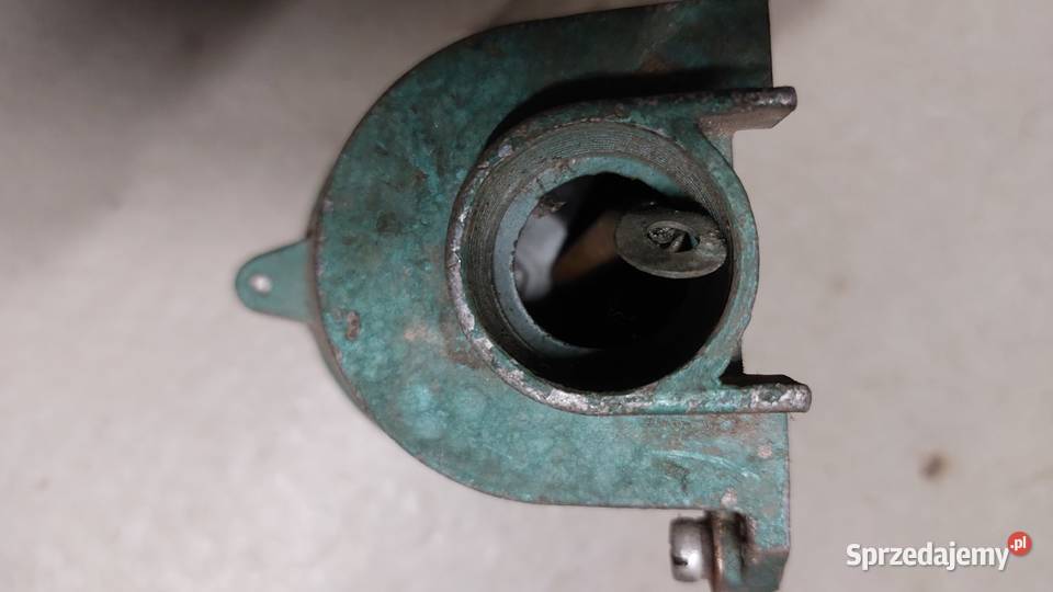 Gniazdo siłowe aluminiowe 4 płaskie bolce 32A