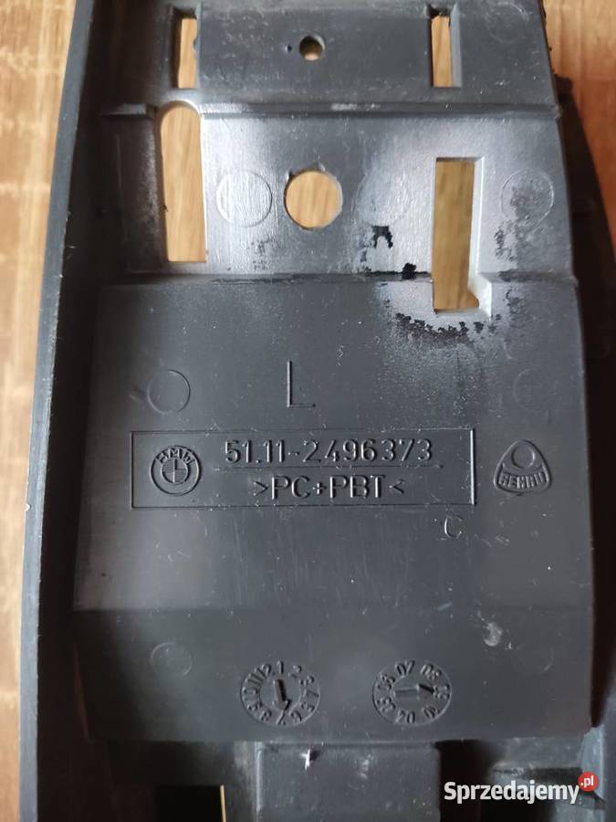 Ślizg mocowanie zderzaka BMW E39 lewy przód Wapiennik