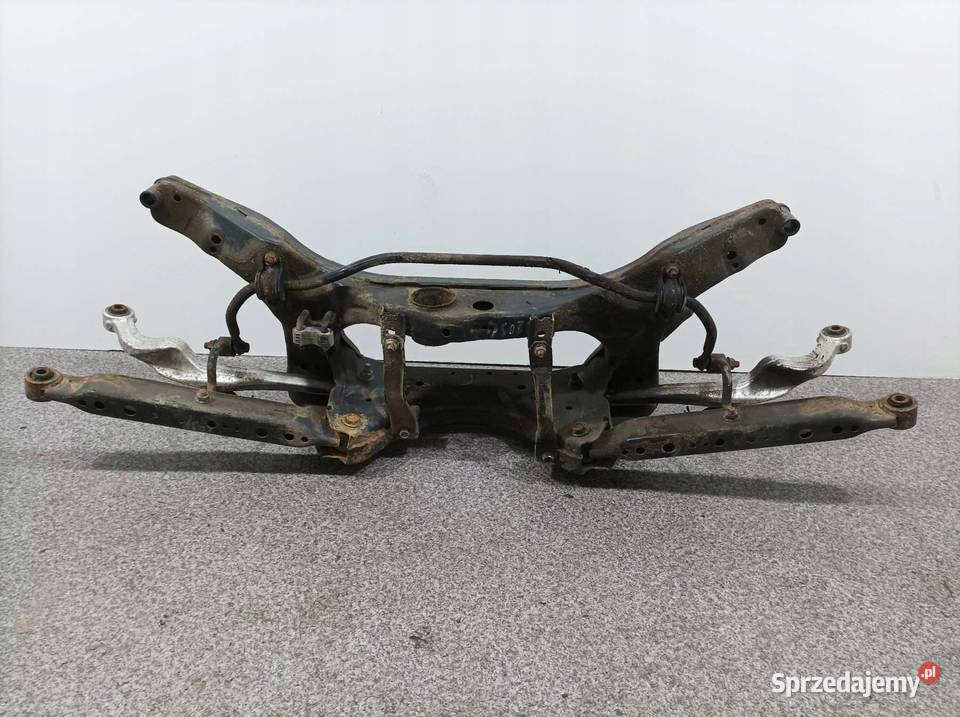 SANKI ZAWIESZENIA TYŁ J11 FWD Nissan Qashqai II