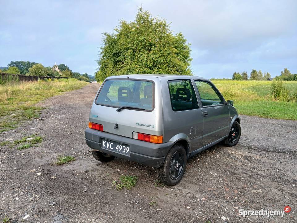 Fiat Cinquecento 900 1996r Czarne Blachy manualna Kraków sprzedam