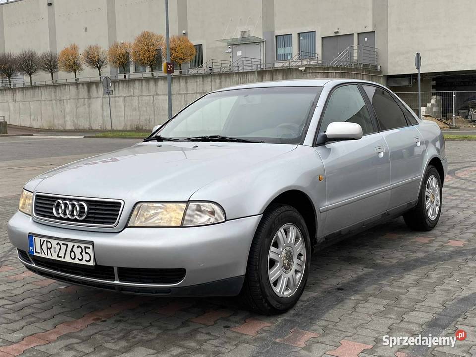 AUDI A4 B5 benzyna Zarejestrowany w Polsce Lublin