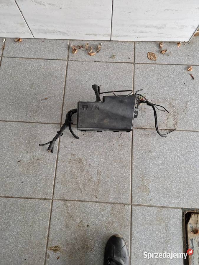 Skrzynka bezpieczników Volvo V50 8688039 osobowe zachodniopomorskie Złocieniec