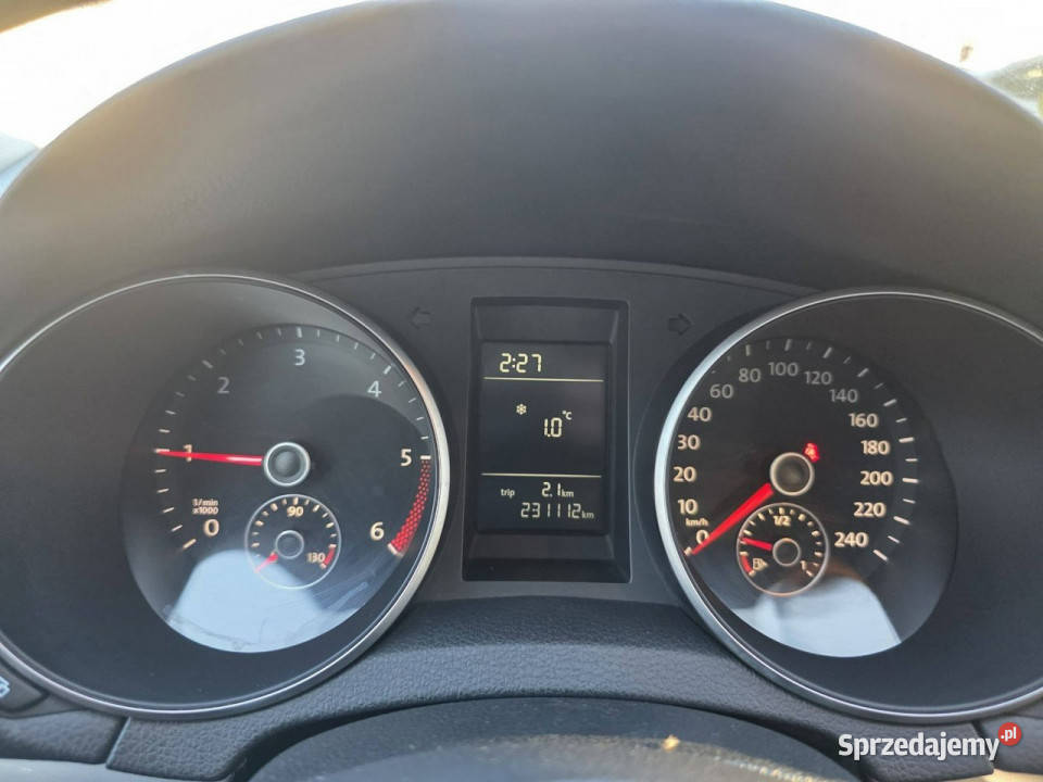Volkswagen Golf 16 TDI 105 Klimatyzacja Alufelgi elektryczne lusterka