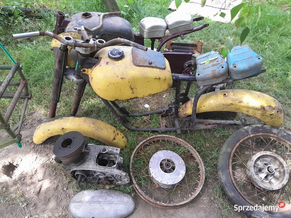 Rama pannonia TLT z 1957 roku plus druga rama Świerzawa