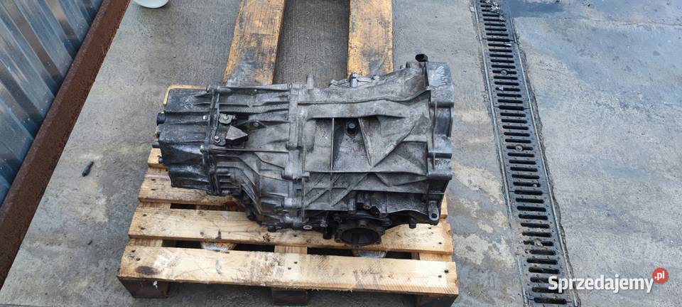 SKRZYNIA BIEGÓW MULTITRONIC AUDI A4 B7 A6 C6 32 Przystajń