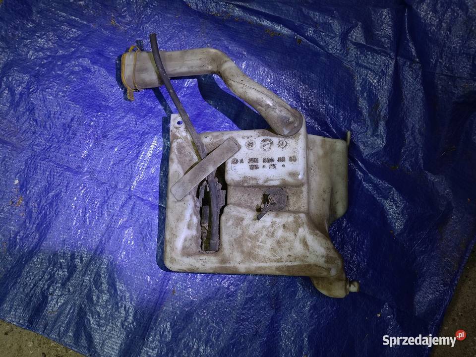 Zbiorniczek spryskiwaczy z pompką czujnikami Lubin