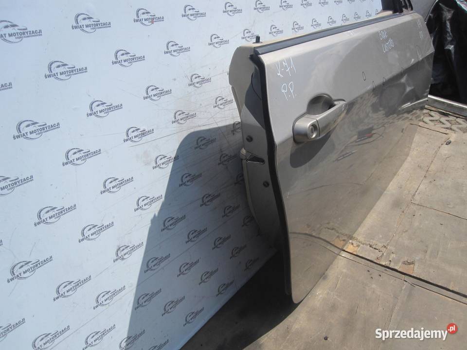 BMW E92 07r drzwi prawe przód Części samochodowe