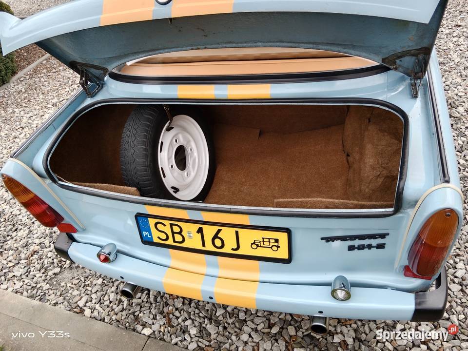 Trabant 601 ZABYTEK Żółte tablice kupiony w polskim salonie Bielsko-Biała