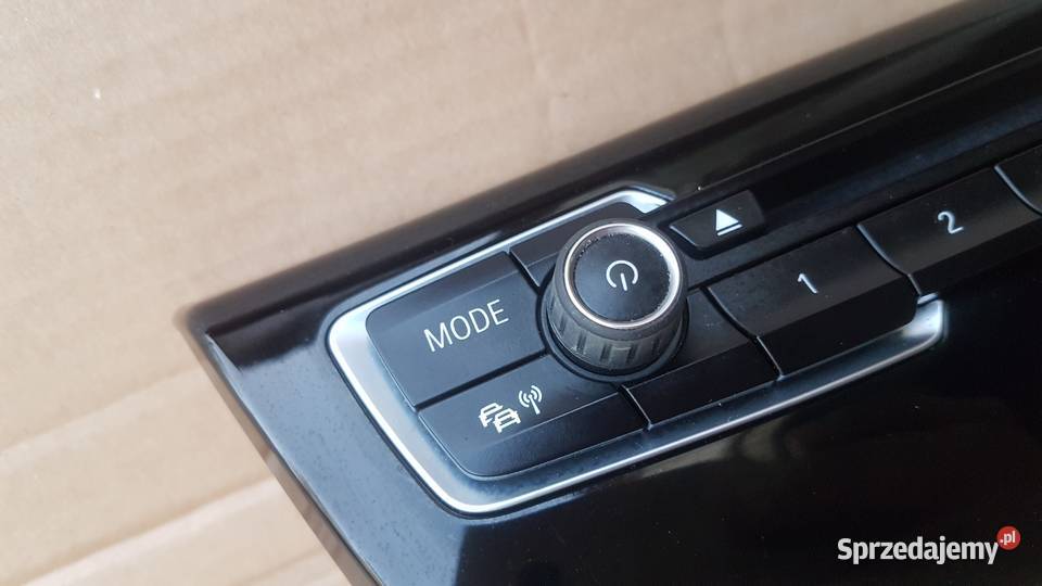 BMW 218d seria 2 F45 Active Tourer panel wyposażenie elektryczne