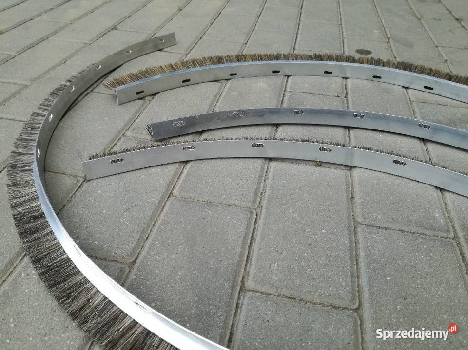 84057430 Szczotka osłony przeciwpyłowej Case IH nieuszkodzony sprzedam