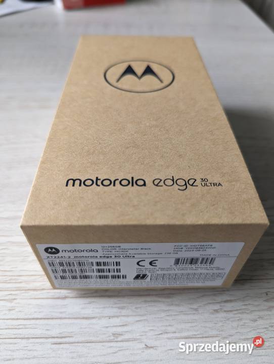 NOWA, gw. 24m Motorola 30 Ultra 12/256GB, plomba