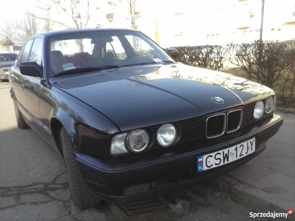 bmw e34 20 150 koni 1994 czarna hak Seria 5