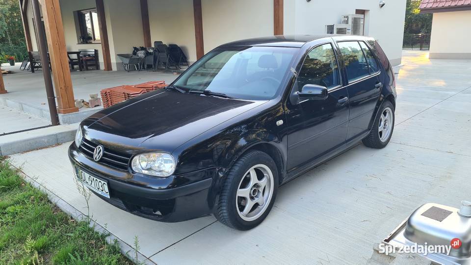 Volkswagen golf 4 IV 14 16v Klima benzyna dolnośląskie Poniatowice