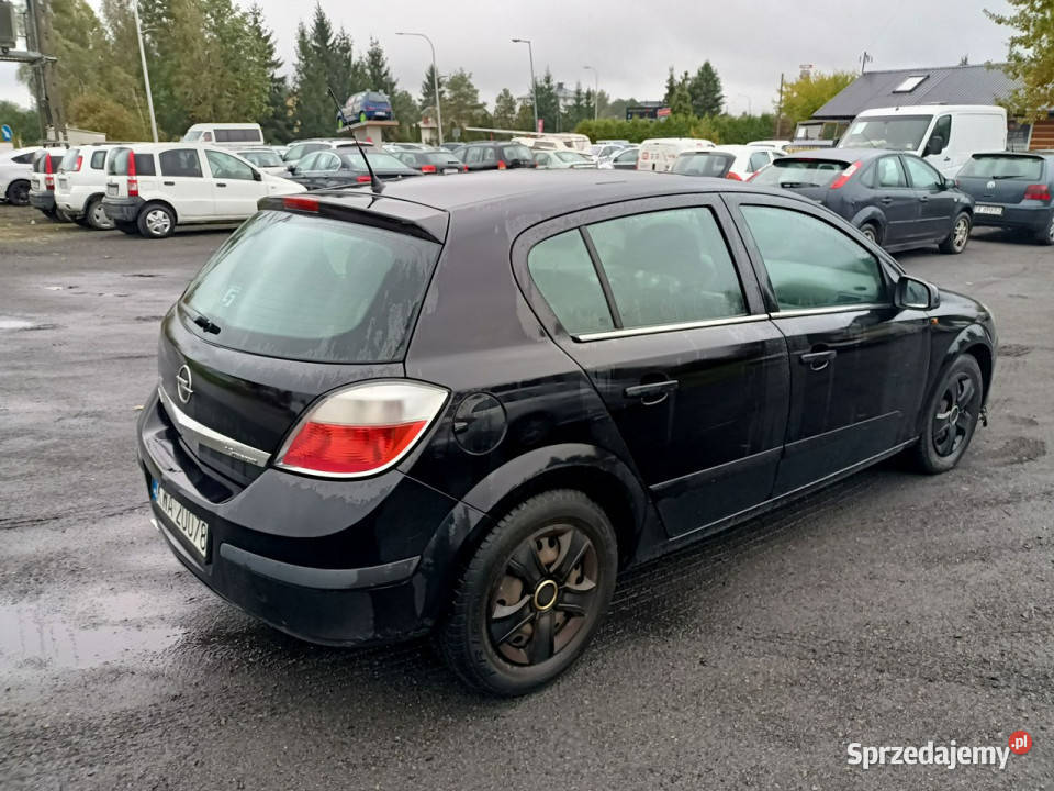 Opel Astra Opel Astra 16 04r H 20042014 1598cm3