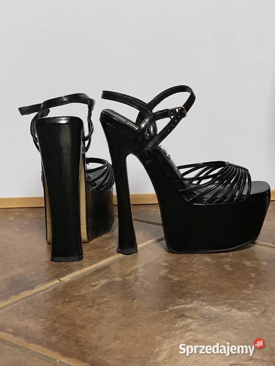 Czarne damskie sandaly na platformie i obcasie lubelskie Lublin