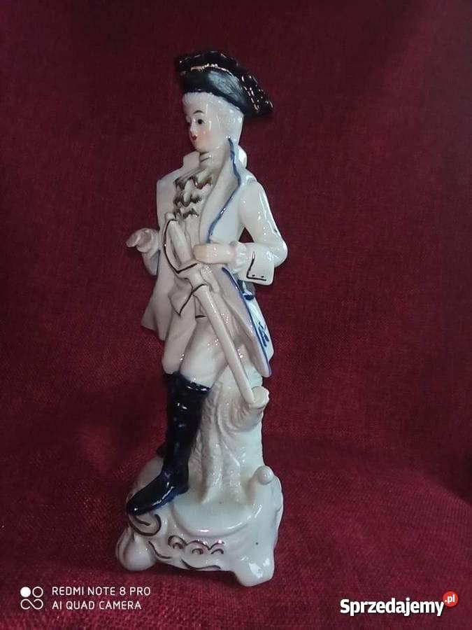 Figurka młodzieńca Bez sygnatury Porcelana i szkło Gdańsk