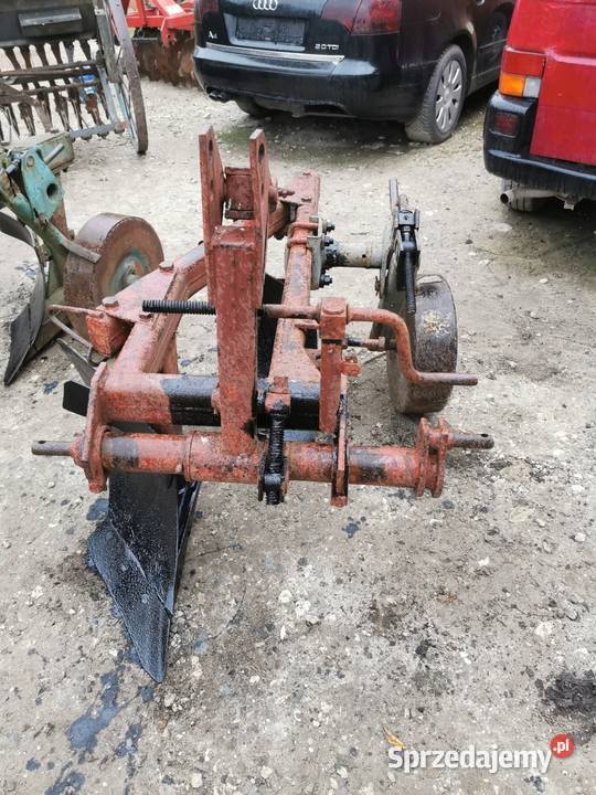 Pług Grudziądz 2 skibowy nieuszkodzony Maszyny uprawowe Mniów