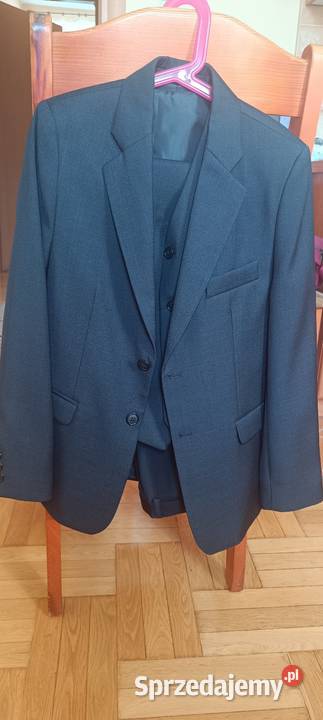 Garnitur do komunii 146 Ubrania wizytowe i koszule mazowieckie Warszawa sprzedam