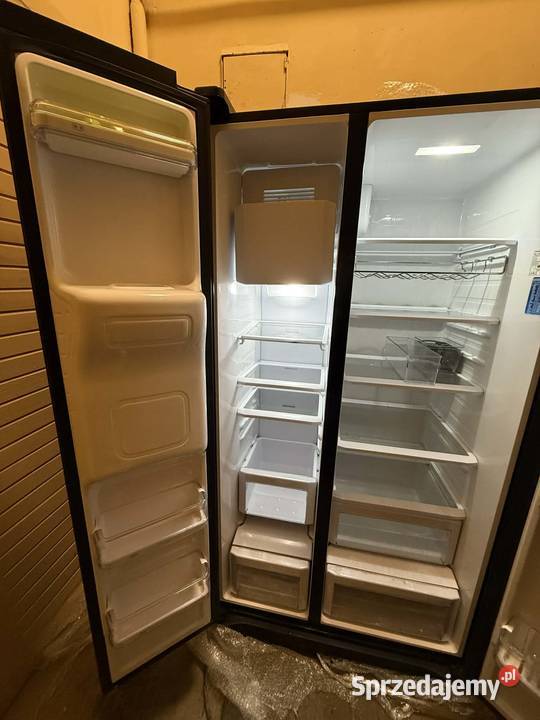 Lodówka Samsung RS50N3513BC Side by Side Czarna Lublin