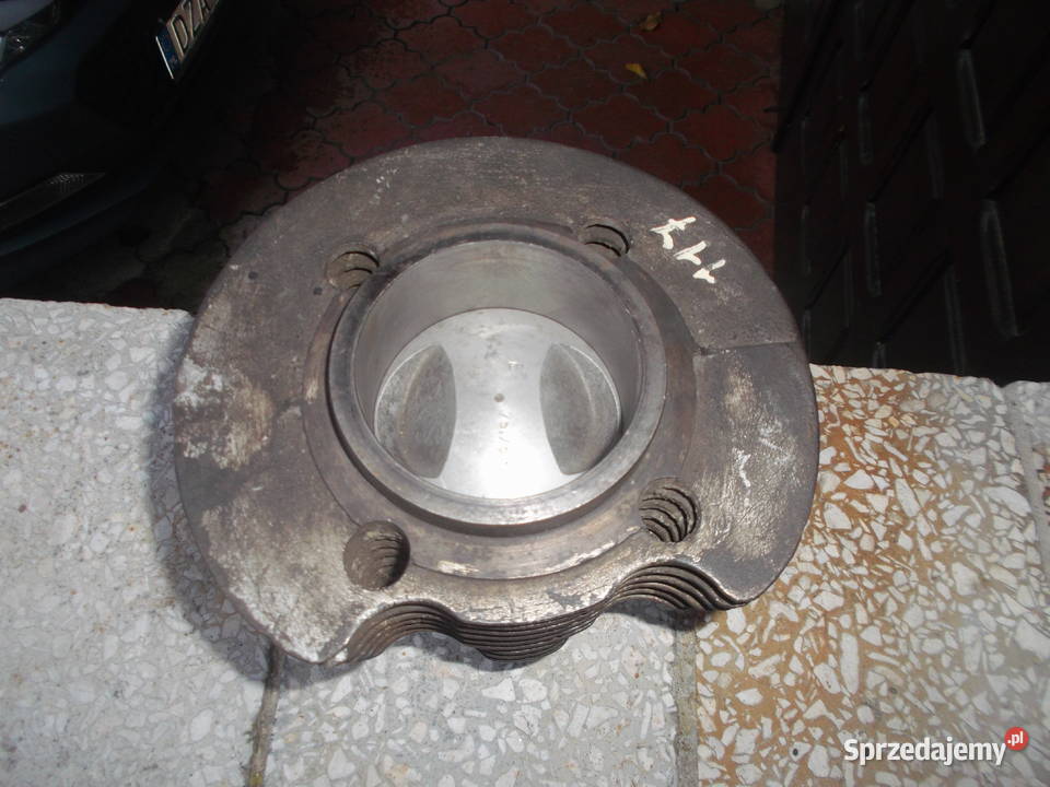 junak m07m10 cylinder żeliwny szlifie tłok fso Ziębice