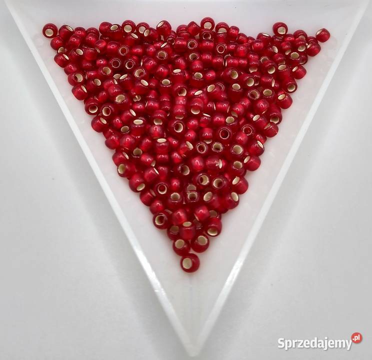 TOHO Silver-Lined Frosted Ruby 8/0-25CF