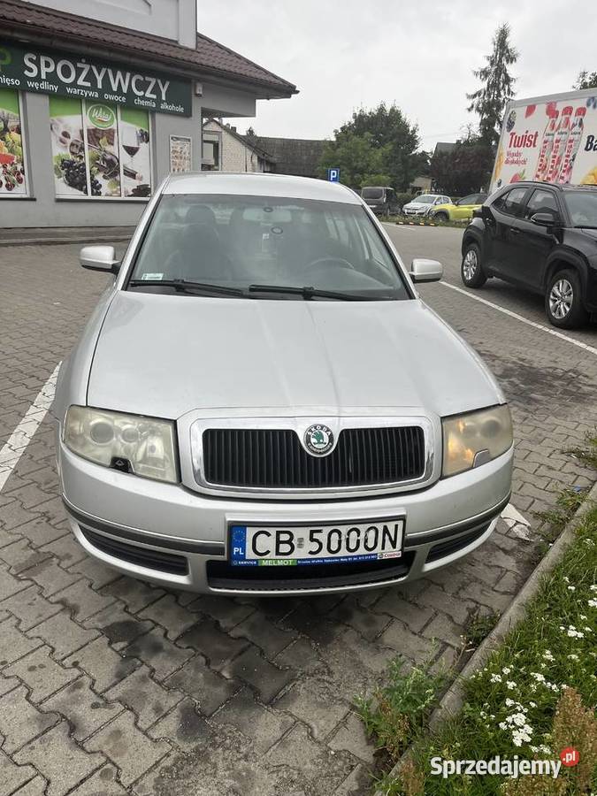 Skoda Superb 25 2003 Rok produkcji 2003 Superb