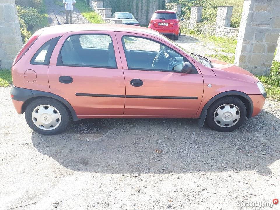 OPEL CORSA C 2001 Silnik 10 BENZYNA Corsa Samochody osobowe Nowy Sącz sprzedam