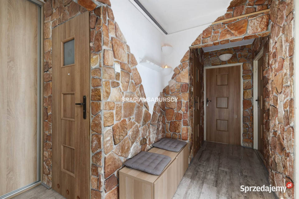 Mieszkanie 6499 metrów 3pokojowe Kraków 64.99m2 Sprzedaż małopolskie