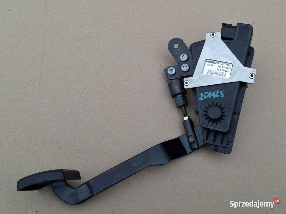 RENAULT PREMIUM KERAX POTENCJOMETR GAZU PEDAŁ Bieleń sprzedam