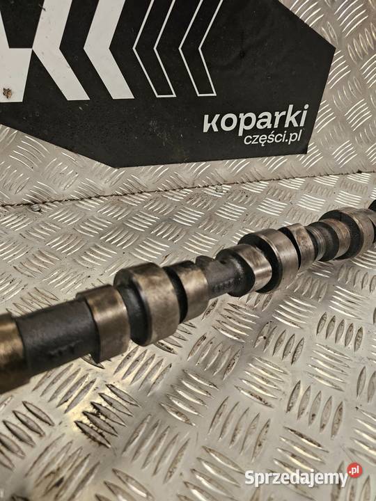 Wałek rozrządu z kołem zębatym Case 5120 580K SK pomorskie Gdynia