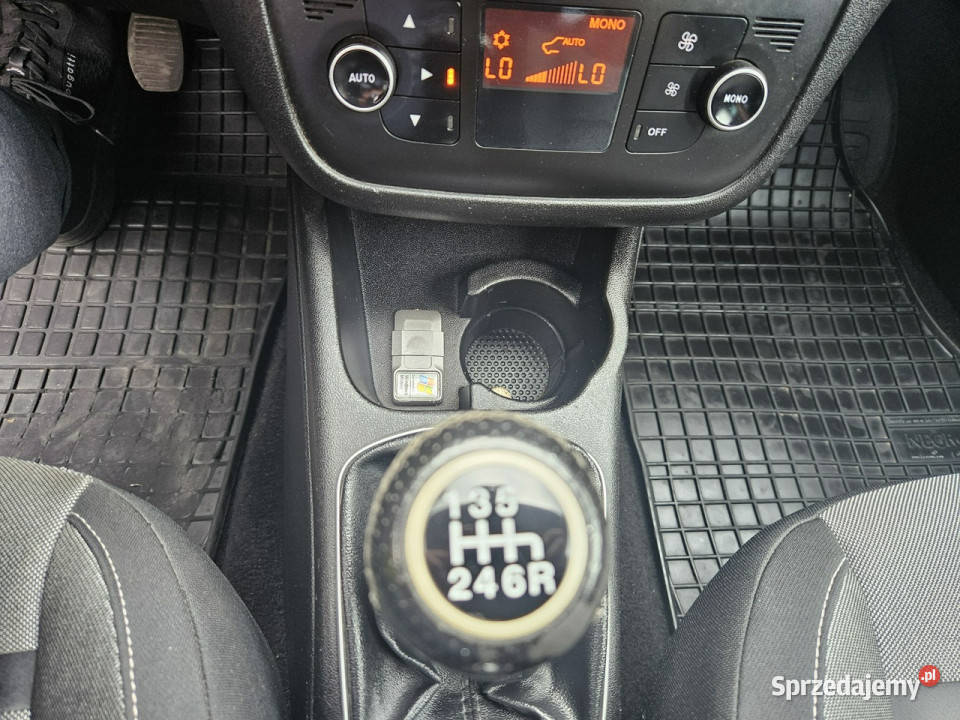 Fiat Punto Evo Klimatyzacja dwu strefowa 6 śląskie Ruda Śląska sprzedam