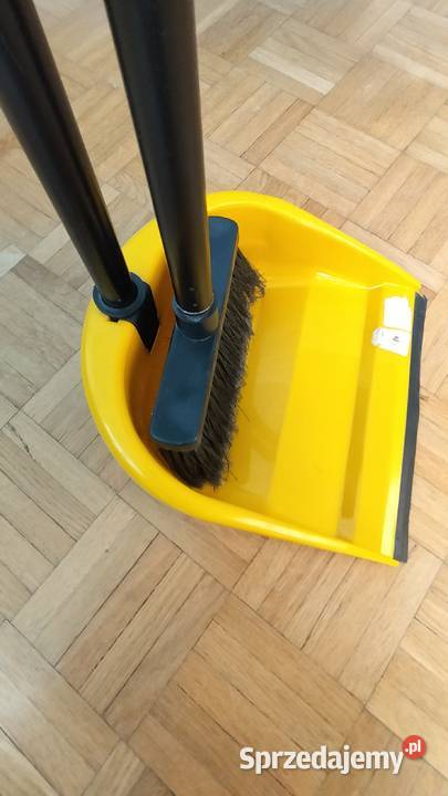 Szczotka zmiotka z szufelką na długim kijku Warszawa