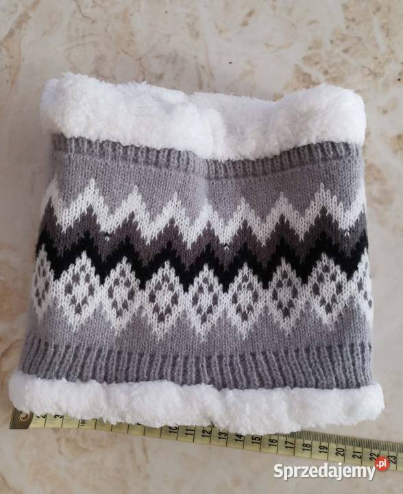 Zimowa ciepła czapka z szalikiem kominem śląskie Lędziny