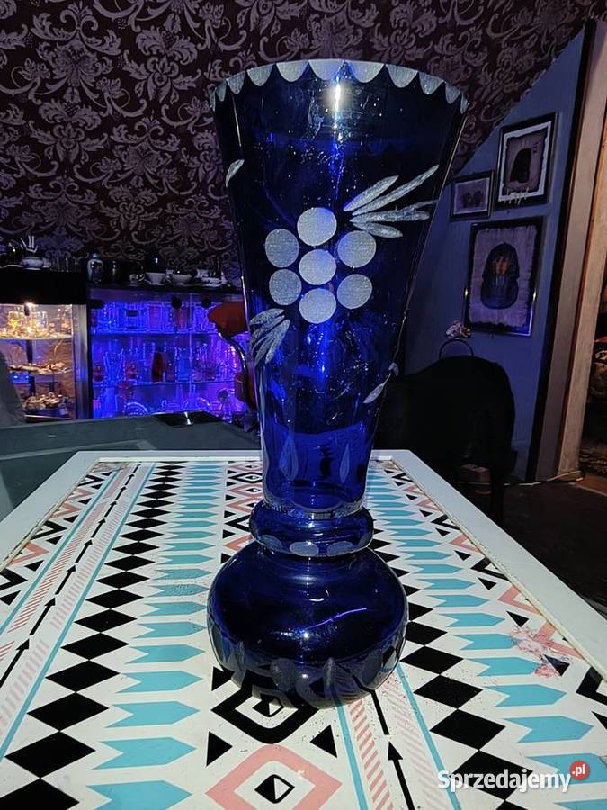 Kryształ kobaltowy Bohemia Suwałki sprzedam