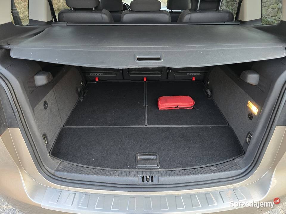 Vw Touran 7 osobowy światła przeciwmgielne Żary