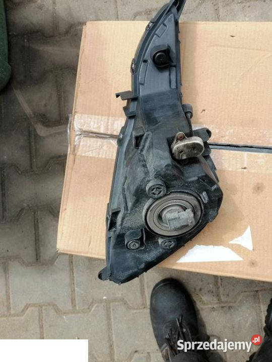 HYUNDAI I40 HALOGEN LEWY PRZÓD Karoseria